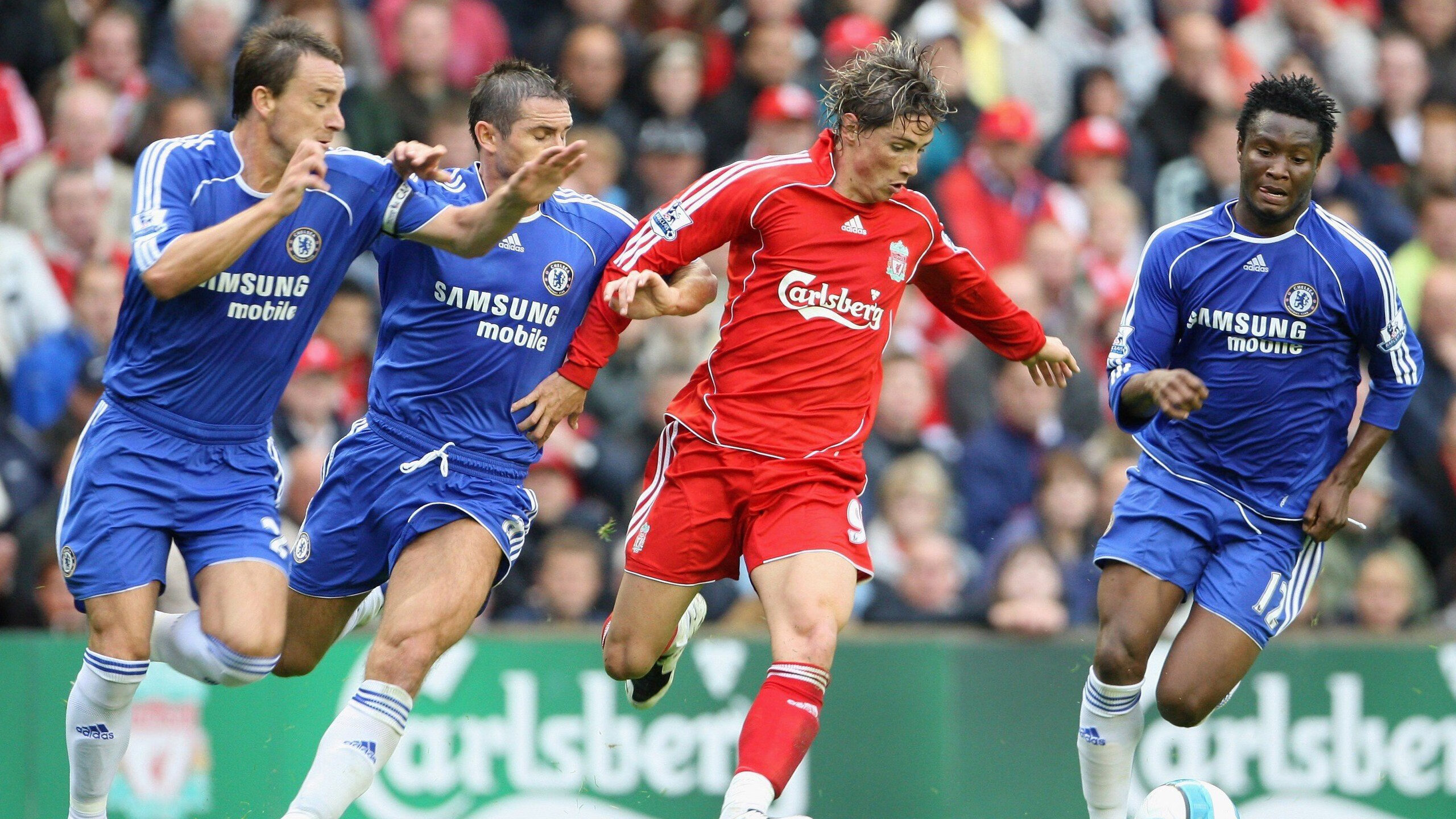 林丹走进乡村小学推广羽毛球运动，羽毛球国家队林丹